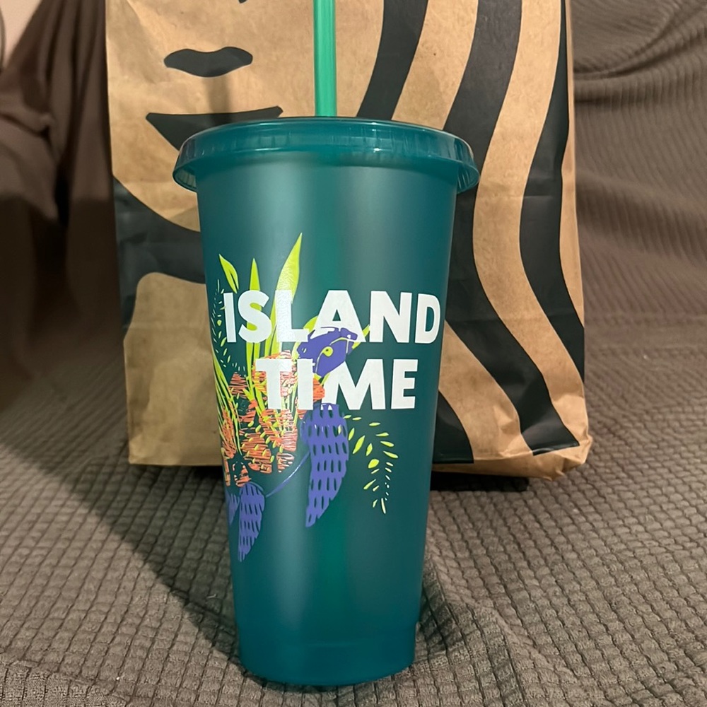 ⭐️NEW⭐️  Starbucks Hawaii “Island Time” reusable cold cup- 24 oz